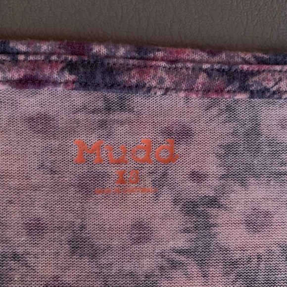 Junior's Mudd Long Sleeve Crop Top - Picture 2 of 3